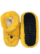 Load image into Gallery viewer, Disney Women&#39;s Winnie the Pooh Slippers - S/M &amp; M/L
