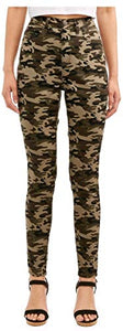 No Boundaries Junior's Camo High Rise Skinny Jeans